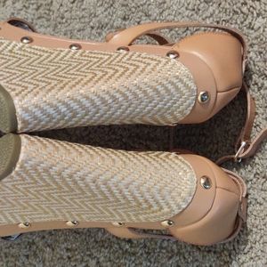 Cream and Tan Veyda Wedges